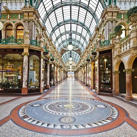 Luxury Cosy - In The Golden Triangle Leeds
