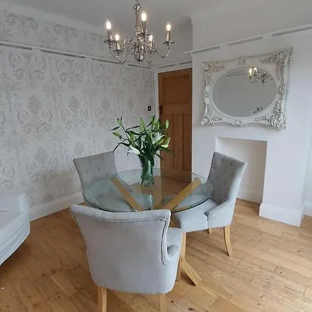 Prázdninový dům Luxury Cosy - In The Golden Triangle Leeds Leeds (West Yorkshire)